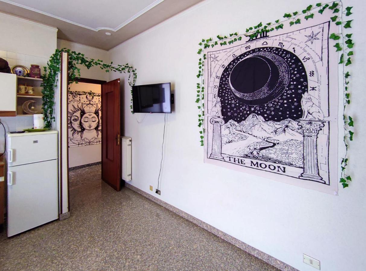 Casa Della Luna - By Ligooria Pietra Ligure Exterior foto